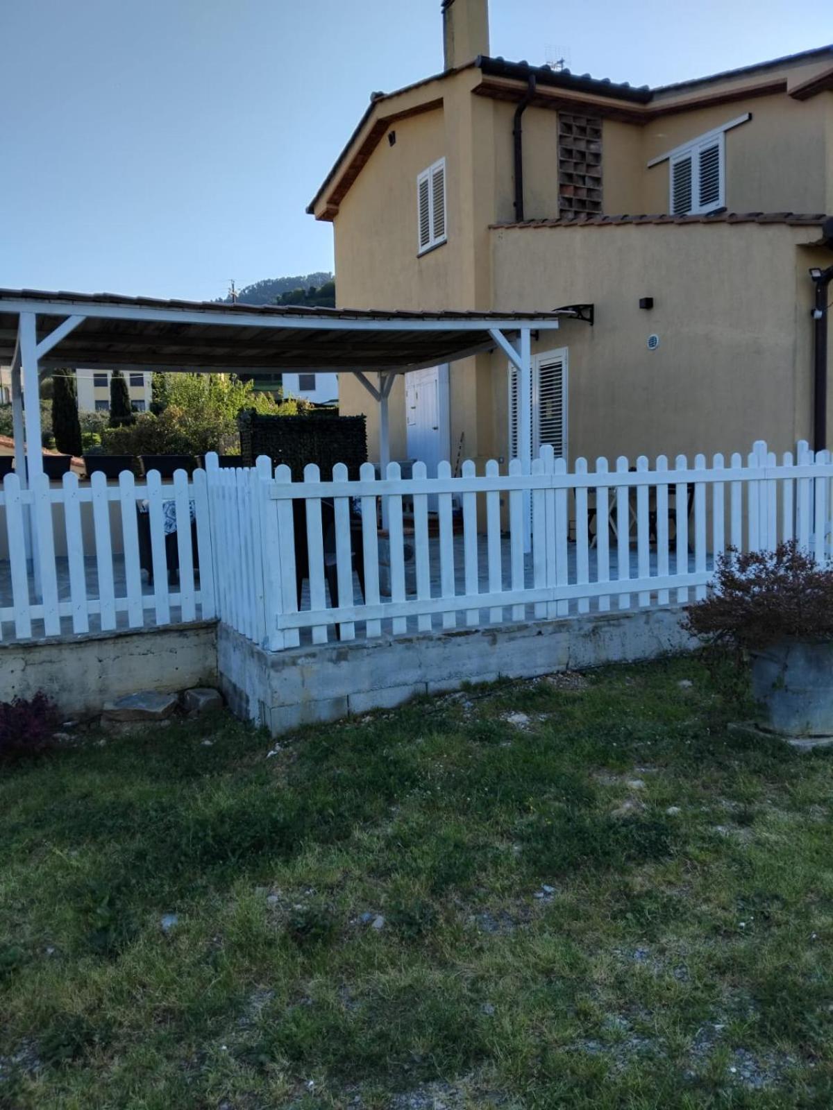 Casavacanze Baggioro Colle di Compito Kültér fotó